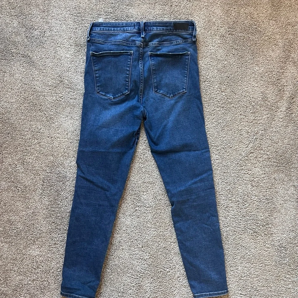 Abercrombie & Fitch High Rise Skinny Jean - Picture 3 of 4